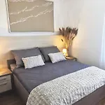 Amber Apartmán